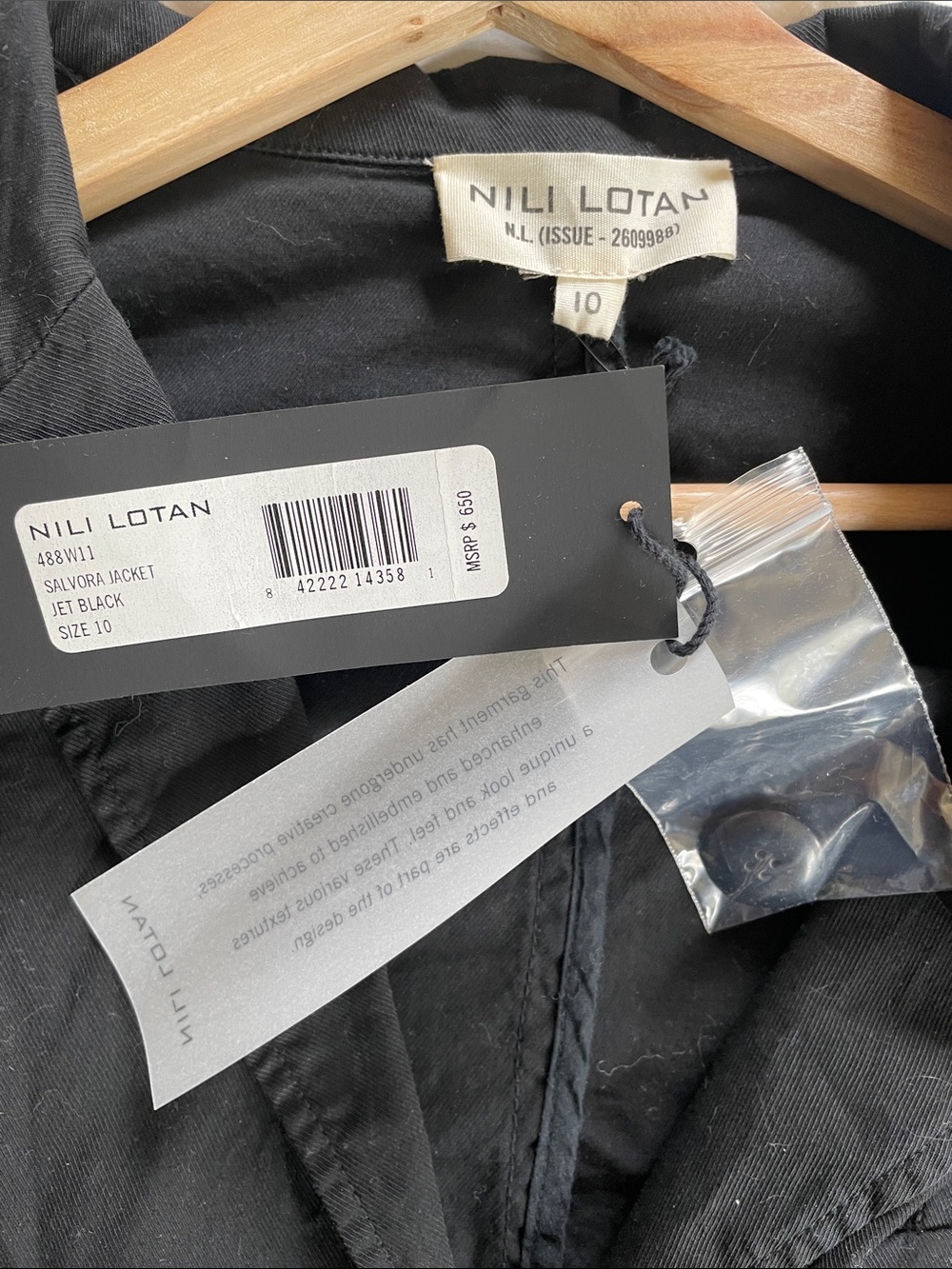 Nili Lotan Black Single-Button Women’s Blazer NWT size 10 - Picture 3 of 6